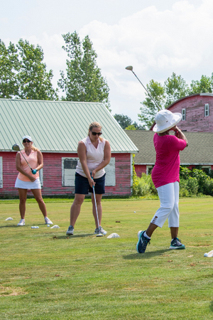 Women United Builds Confidence and Connections on the Golf Course Image